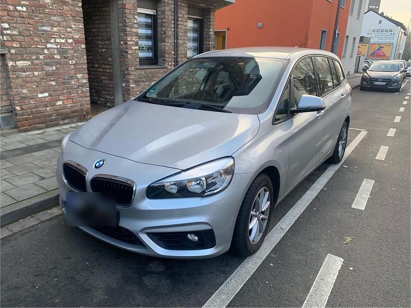 Gebraucht BMW 216 116 PS (85 kW) 2015 Grau Kombi
