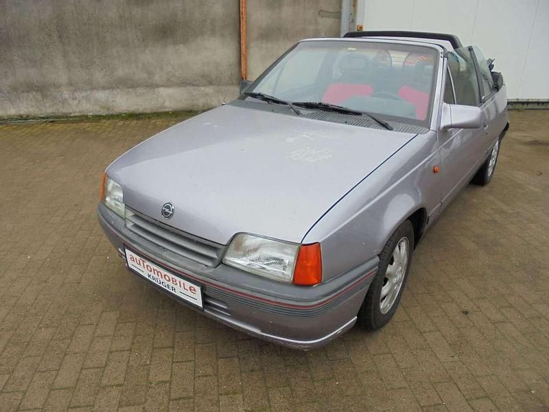 Gebraucht Opel Kadett 75 PS (55 kW) 1990 Violett Cabrio