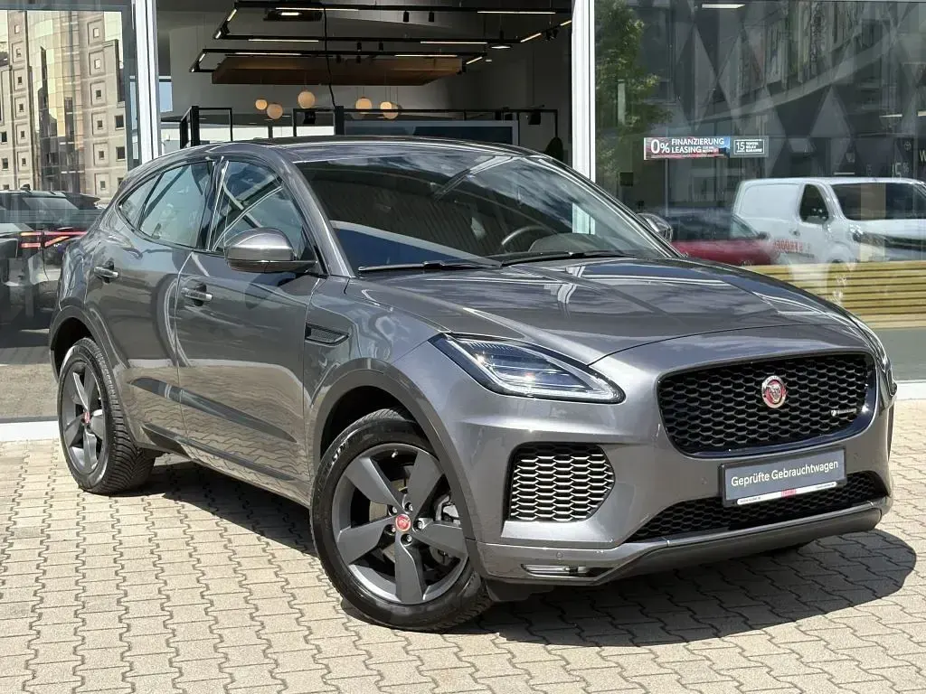 Gebraucht Jaguar E-Pace R-Dynamic 249 PS (183 kW) 2019 Grau metallic SUV