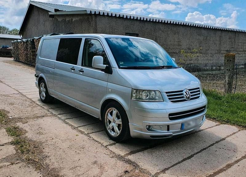 Gebraucht VW Transporter 174 PS (127 kW) 2008 Silber Van