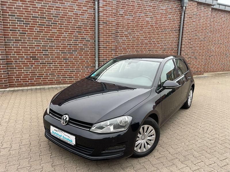 Gebraucht VW Golf VII Trendline 86 PS (63 kW) 2013 Schwarz Kleinwagen