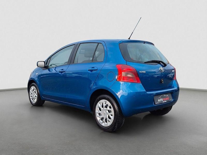 Gebraucht Toyota Yaris Sol 87 PS (63 kW) 2005 Blau Kleinwagen