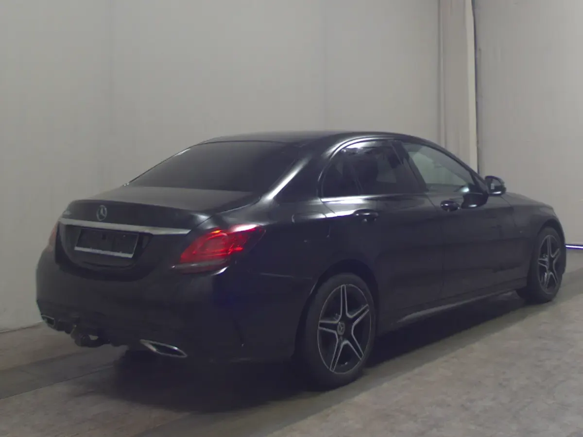 Gebraucht Mercedes C300e AMG line 306 PS (225 kW) 2021 Schwarz Limousine