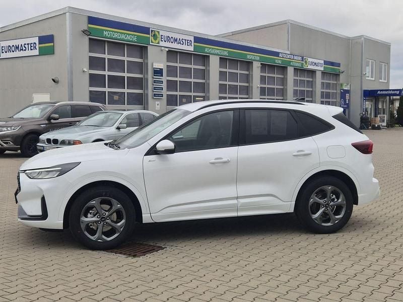 Neu Ford Kuga ST-Line 186 PS (136 kW) 2026 Weiß SUV