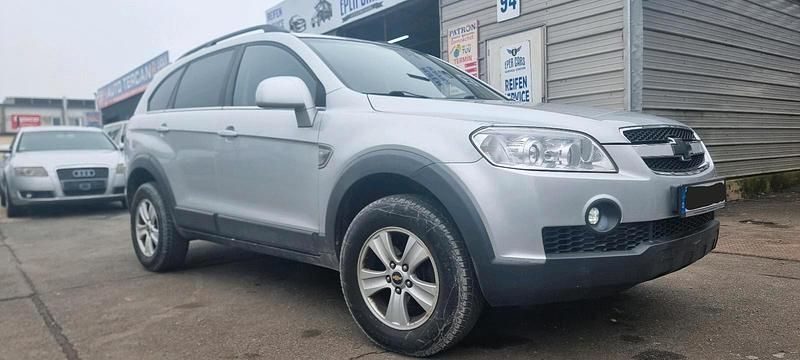 Gebraucht Chevrolet Captiva 136 PS (100 kW) 2010 Silber SUV