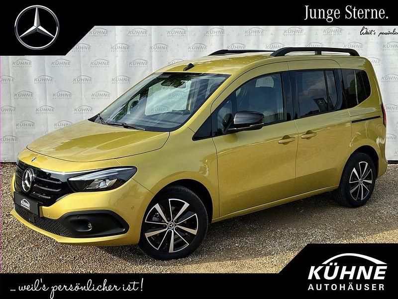 Gelb, Gebraucht 2023 Mercedes EQT200 Van / Kleinbus | 27.450 € (Fairer Preis) - Bild 1/4