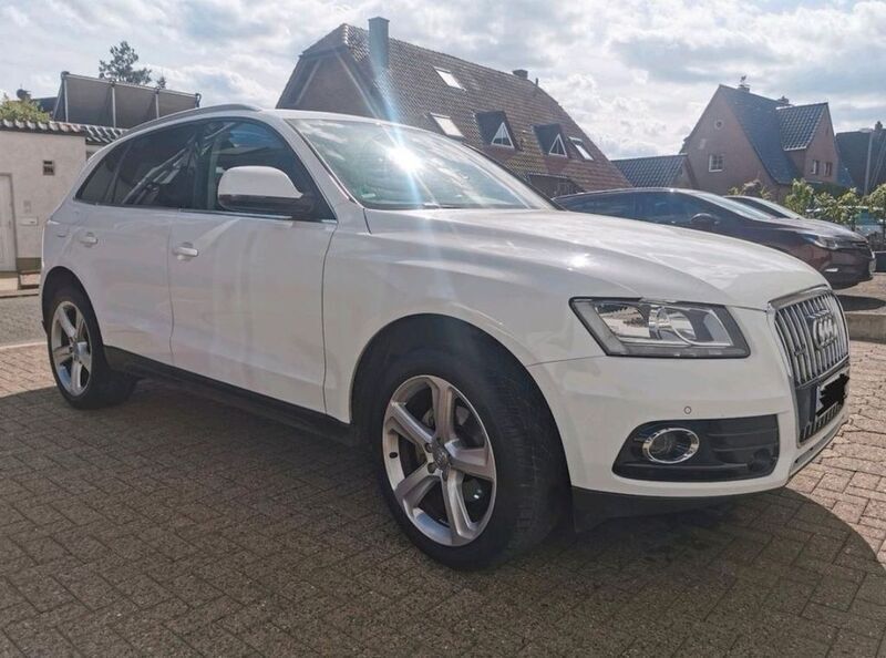 Weiß Gebraucht 2012 Audi Q5 SUV | 13.699 € (Fairer Preis) - Bild 1/4