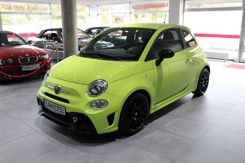 Gebraucht Abarth 595C Pista 165 PS (121 kW) 2020 Gelb Cabrio