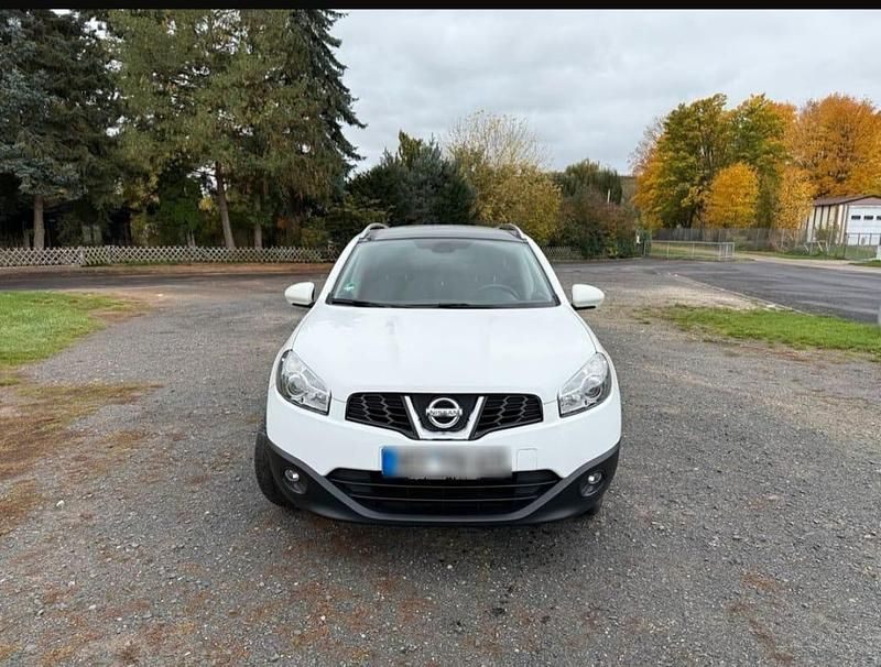 Gebraucht Nissan Qashqai +2 I-Way 141 PS (103 kW) 2011 Weiß SUV