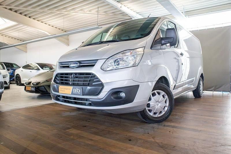 Gebraucht Ford Transit Custom 131 PS (96 kW) 2017 Silber Van / Kleinbus