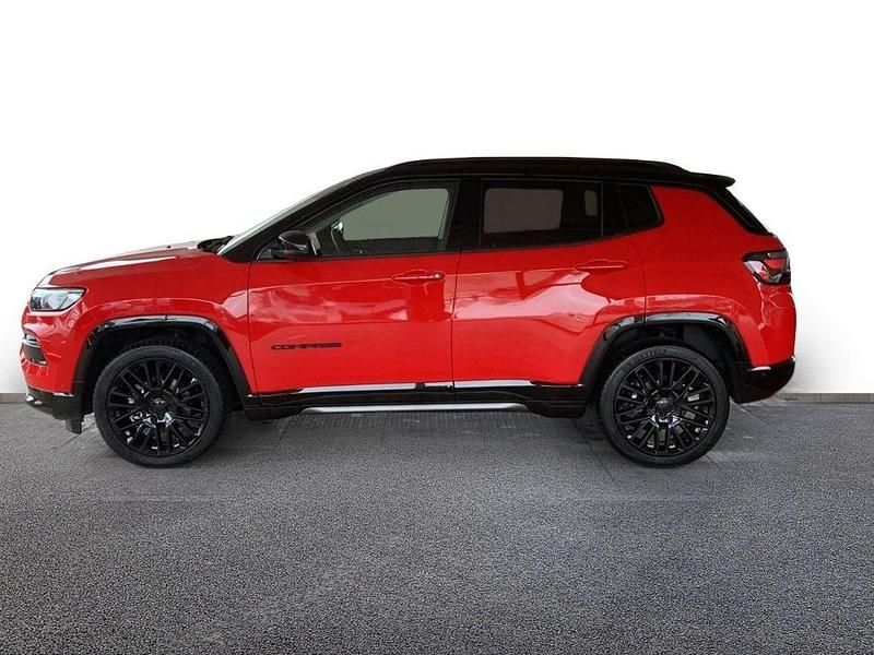Gebraucht Jeep Compass 131 PS (96 kW) 2024 Colorado red (vr176) SUV