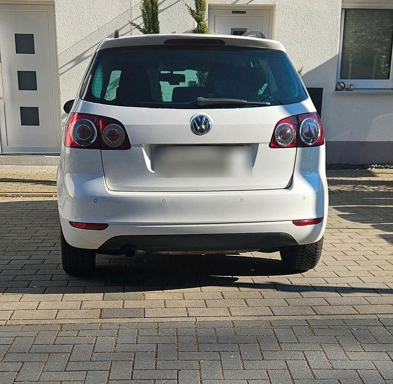 Gebraucht VW Golf Plus Cross Trendline 105 PS (77 kW) 2012 Weiß Van / Kleinbus