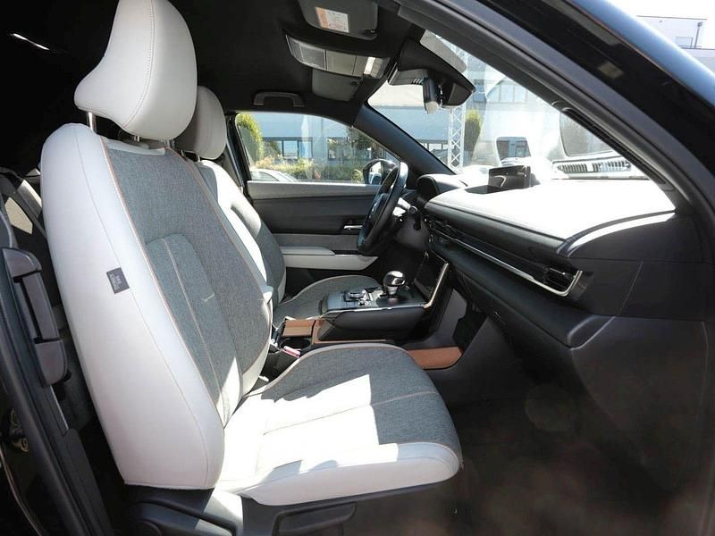 Gebraucht Mazda MX30 Ad'Vantage 106 kW (145 PS) 2023 Schwarz SUV