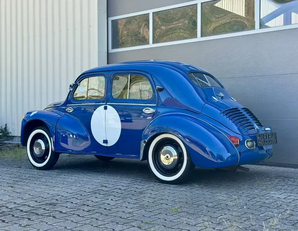 Gebraucht Renault 4CV 35 PS (25 kW) 1955 Blau Limousine