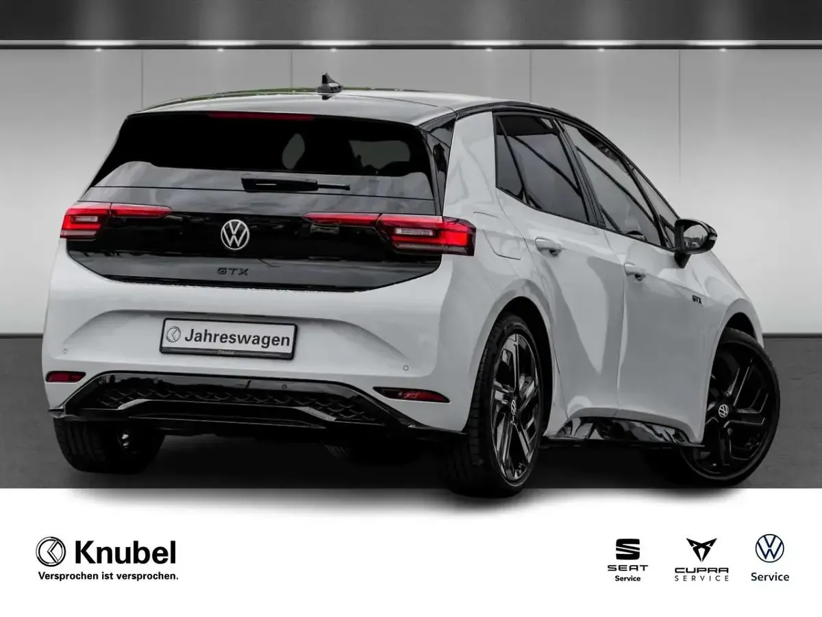 Gebraucht VW ID.3 GTX 210 kW (286 PS) 2025 Weiss Kleinwagen
