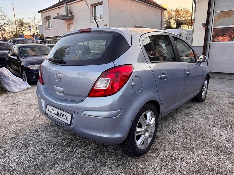 Gebraucht Opel Corsa Cosmo 80 PS (58 kW) 2009 Blau Kleinwagen