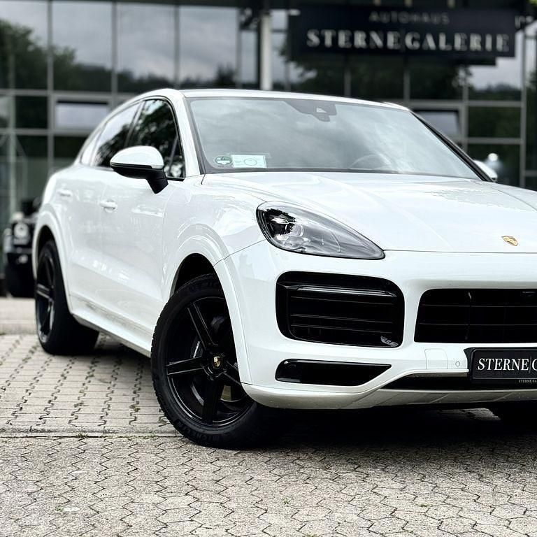 Weiß Gebraucht 2019 Porsche Cayenne SUV | 60.900 € - Bild 1/4