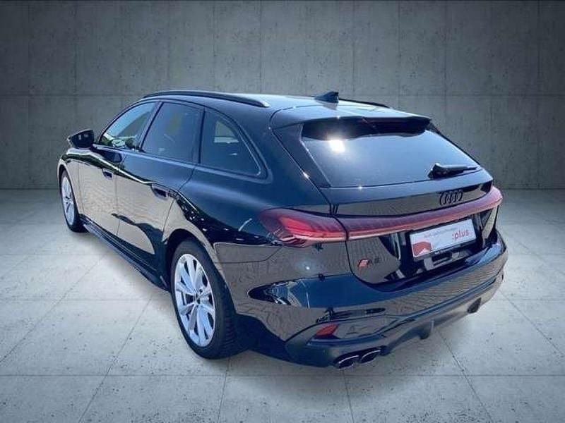 Gebraucht Audi A5 S-Line 204 PS (150 kW) 2024 Mythosschwarz metallic Kombi
