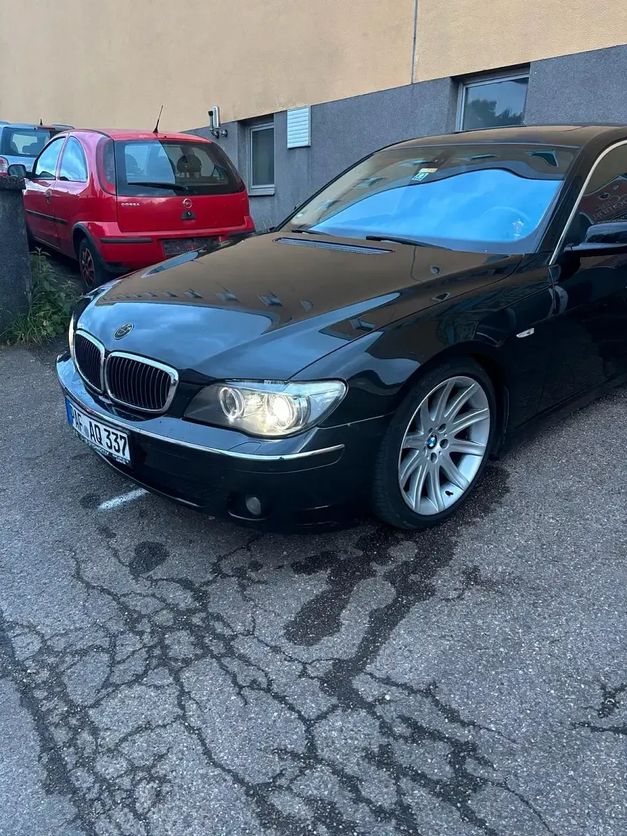 Gebraucht BMW 740 309 PS (227 kW) 2006 Schwarz Limousine