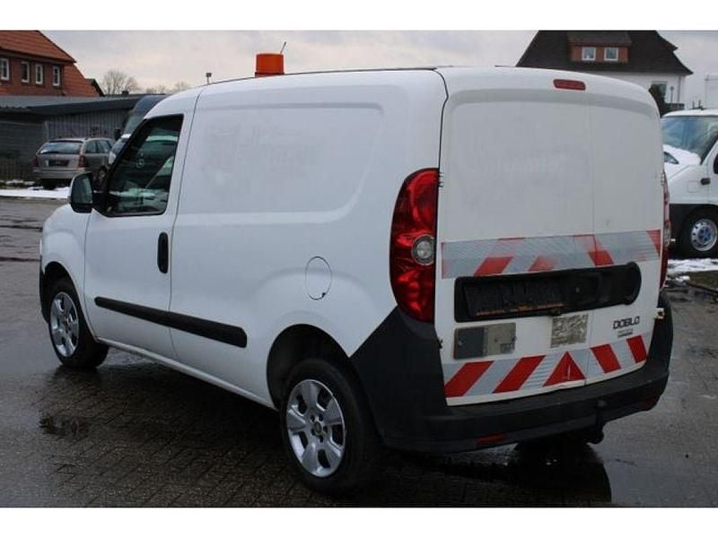Gebraucht Fiat Doblò 90 PS (66 kW) 2014 Bianco banchisa/pack/canova/sant Van / Kleinbus