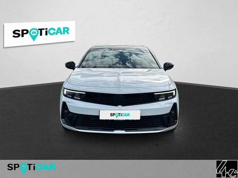 Gebraucht Opel Astra GSe 224 PS (164 kW) 2023 White jade Limousine