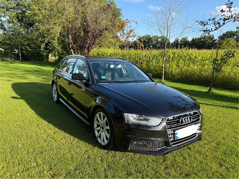 Schwarz Gebraucht 2015 Audi A4 Kombi | 9.700 € (Guter Preis) - Bild 1/4