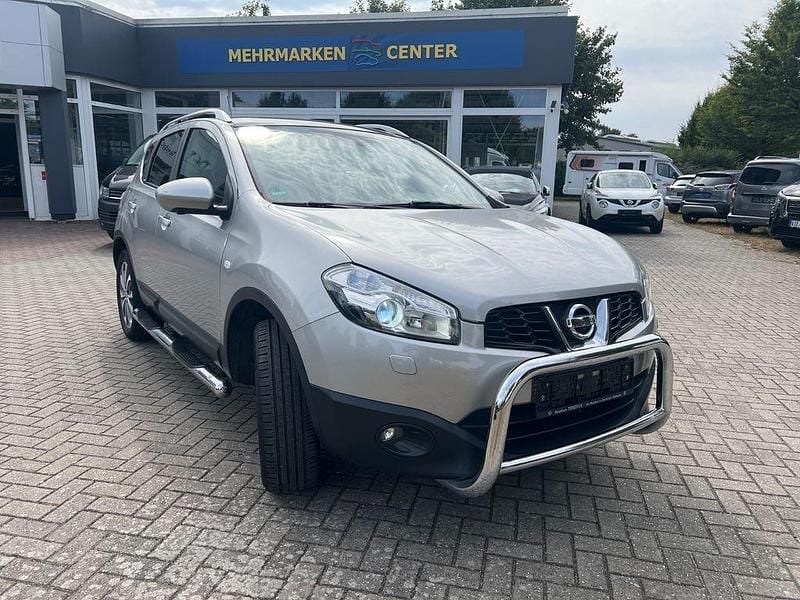 Silber Gebraucht 2013 Nissan Qashqai Tekna SUV | 8.500 € (Fairer Preis) - Bild 1/4