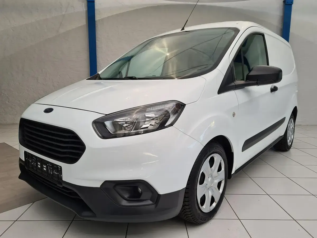 Gebraucht Ford Transit 75 PS (55 kW) 2021 Frostweiß Kombi