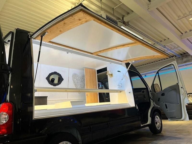 Gebraucht Renault Master 101 PS (74 kW) 2010 Schwarz Van / Kleinbus