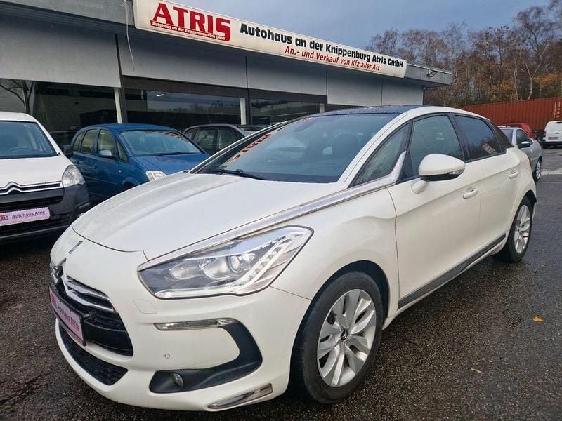 Gebraucht DS Automobiles DS5 So Chic 120 PS (88 kW) 2015 Weiß Kleinwagen