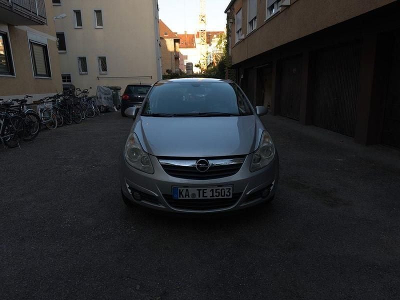 Second-hand Opel Corsa 90 CP (66 kW) 2008 Gri Hatchback