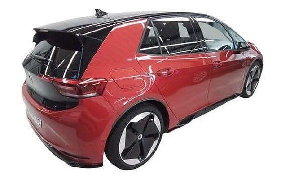Gebraucht VW ID.3 GTX 239 kW (326 PS) 2025 Kings red metallic Kleinwagen