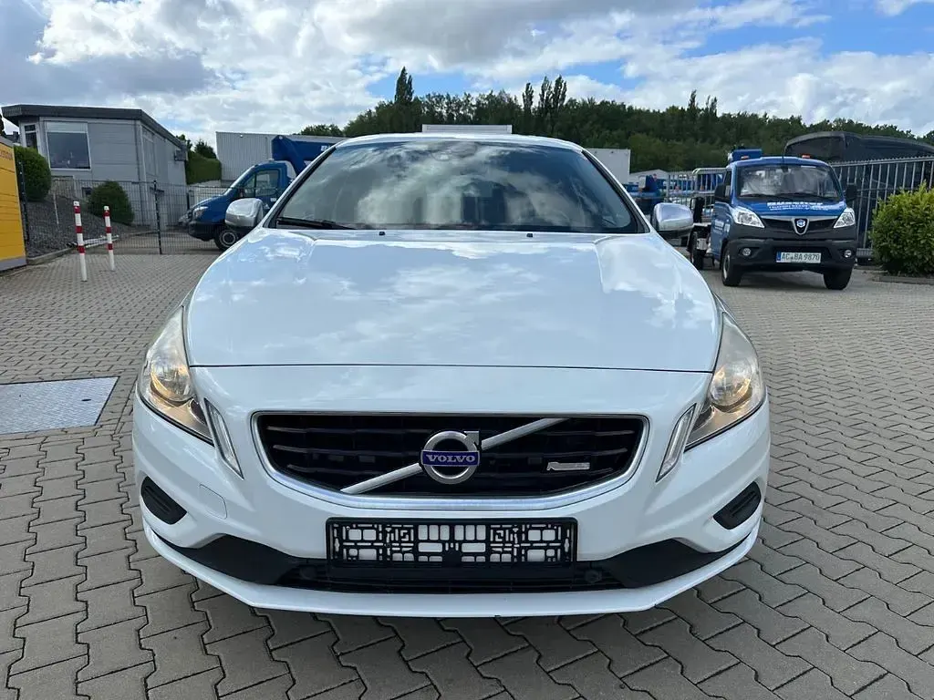 Gebraucht Volvo S60 R-Design 150 PS (110 kW) 2012 Weiß Limousine