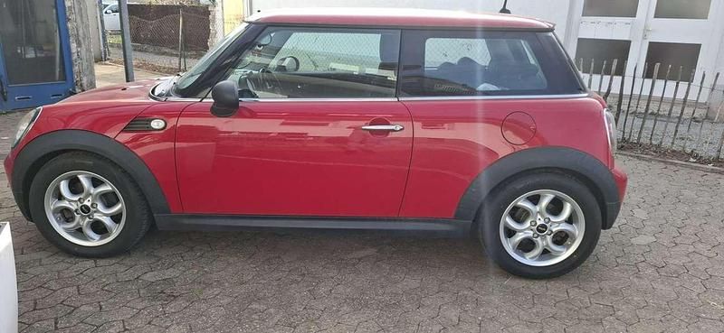 Gebraucht Mini ONE 95 PS (69 kW) 2008 Rot Kleinwagen