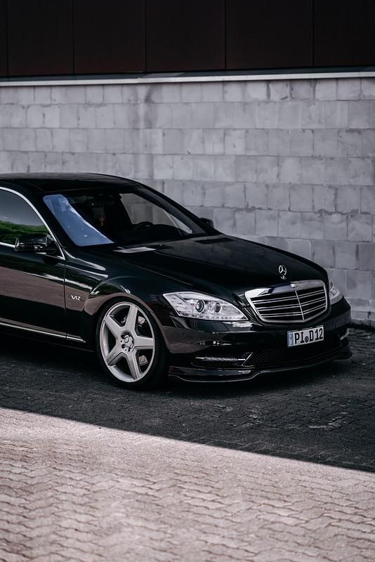 Schwarz Gebraucht 2012 Mercedes S600L AMG Limousine | 35.000 € (Superpreis) - Bild 1/4