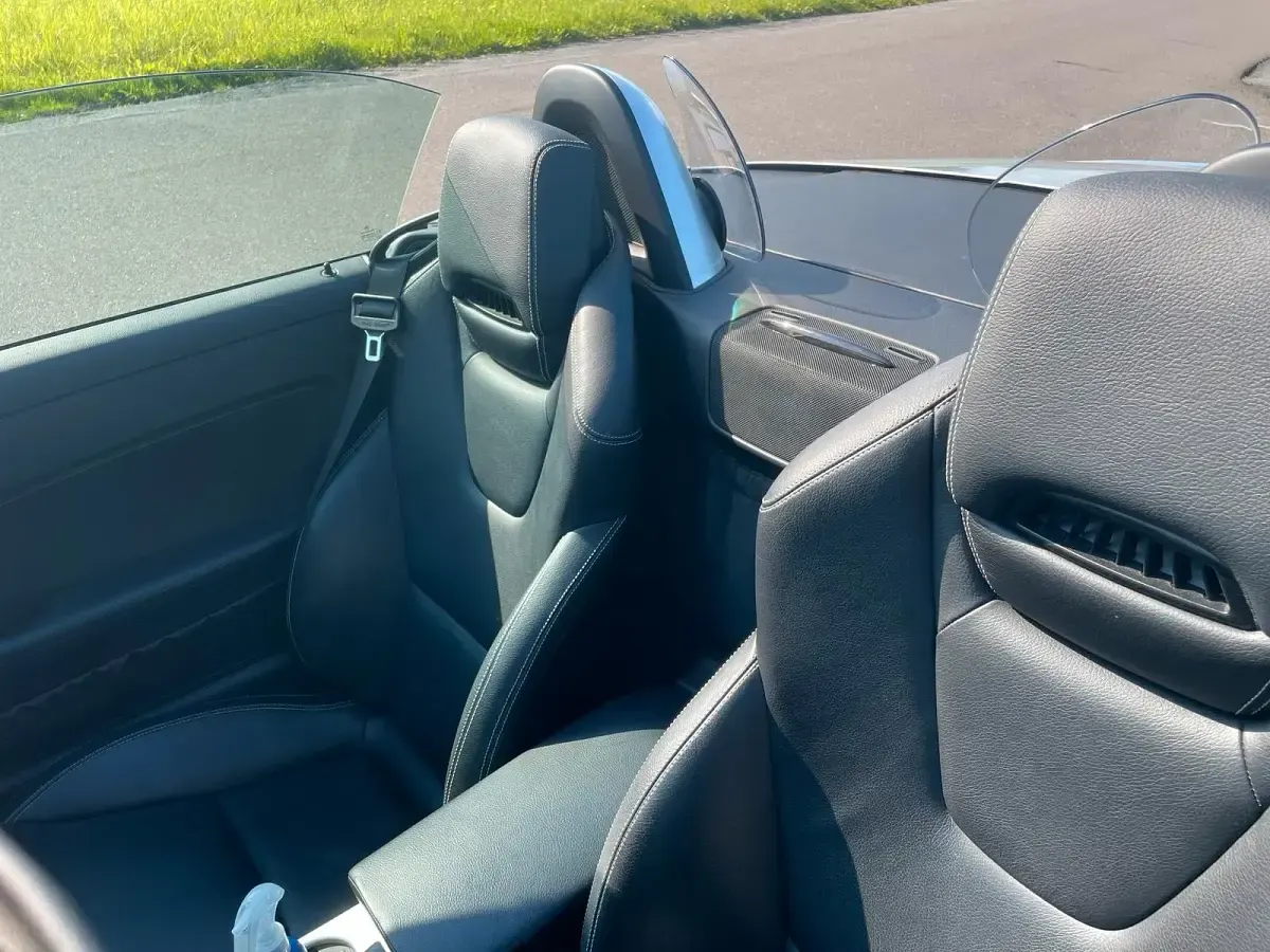 Gebraucht Mercedes SLK200 184 PS (135 kW) 2015 Silber Cabrio