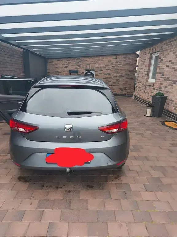 Gebraucht Seat Leon Style 140 PS (102 kW) 2013 Grau Limousine