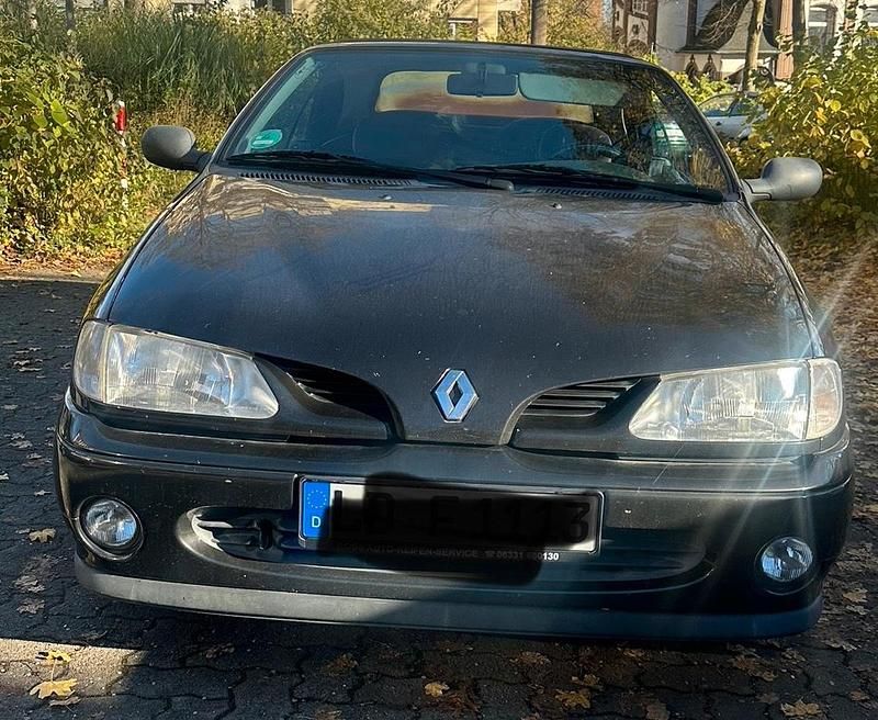 Schwarz Gebraucht 1998 Renault Mégane Cabriolet Cabrio | 2.800 € - Bild 1/4