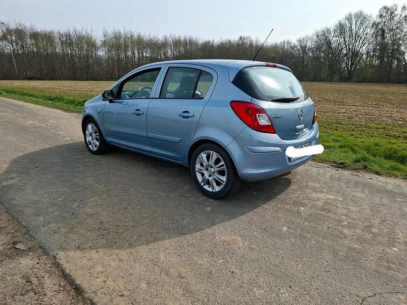 Gebraucht Opel Corsa 80 PS (58 kW) 2007 Blau Kleinwagen