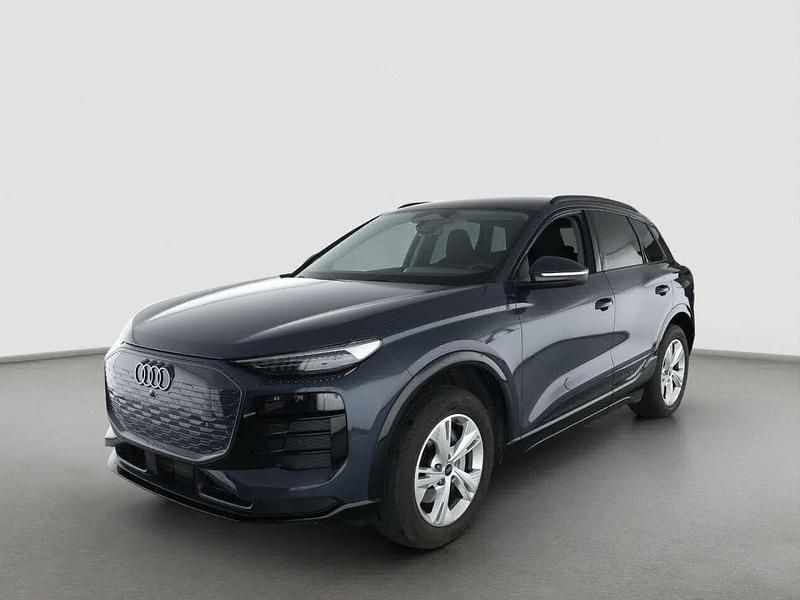 Gebraucht Audi Q6 e-tron Ambiente 185 kW (252 PS) 2025 Plasmablau SUV