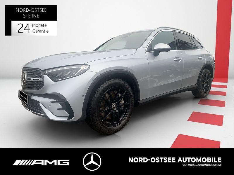 Gebraucht Mercedes GLC300 AMG 269 PS (197 kW) 2025 Metalliclack hightechsilber SUV