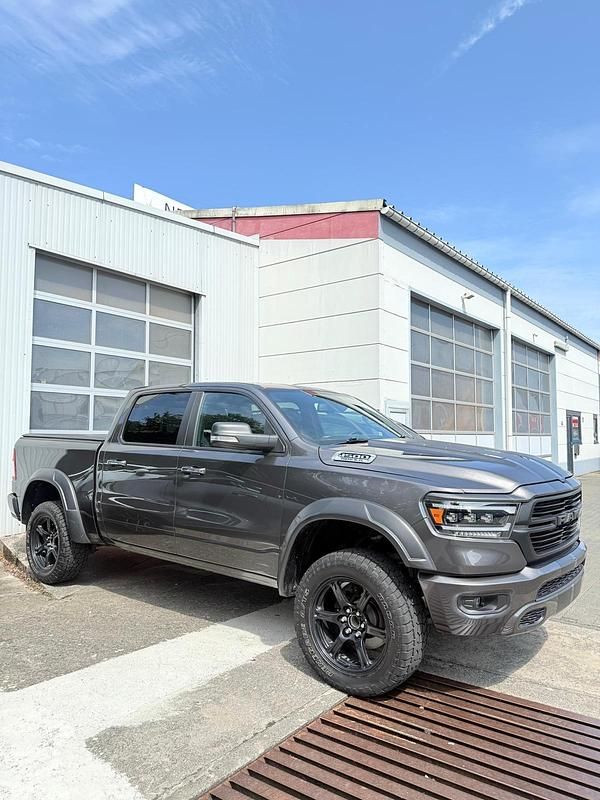 Grau Gebraucht 2019 Dodge Ram Abholung | 38.999 € (Superpreis) - Bild 1/4