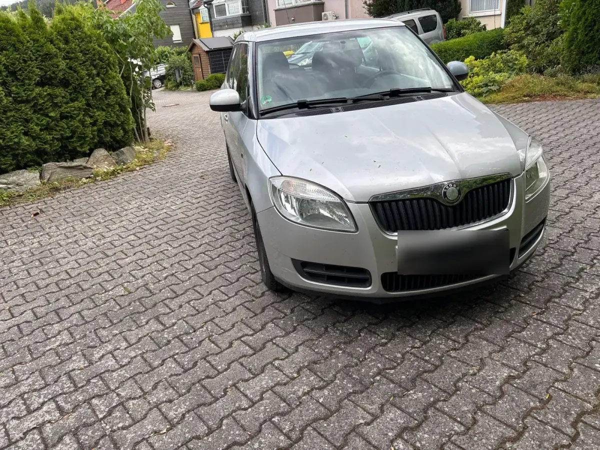 Gebraucht Skoda Fabia 60 PS (44 kW) 2007 Silber Limousine