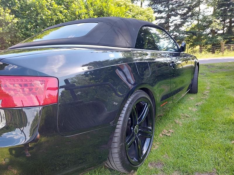 Gebraucht Audi A5 Cabriolet S-Line 211 PS (155 kW) 2012 Schwarz Cabrio