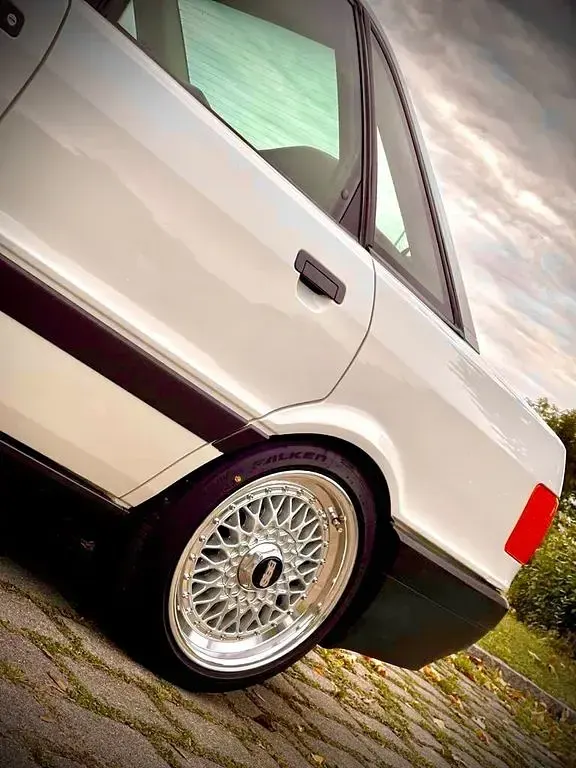 Gebraucht Audi 80 113 PS (83 kW) 1988 Weiß Limousine