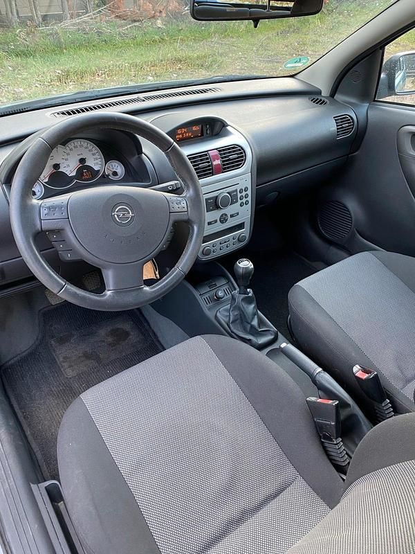 Gebraucht Opel Corsa 80 PS (58 kW) 2006 Blau Kleinwagen