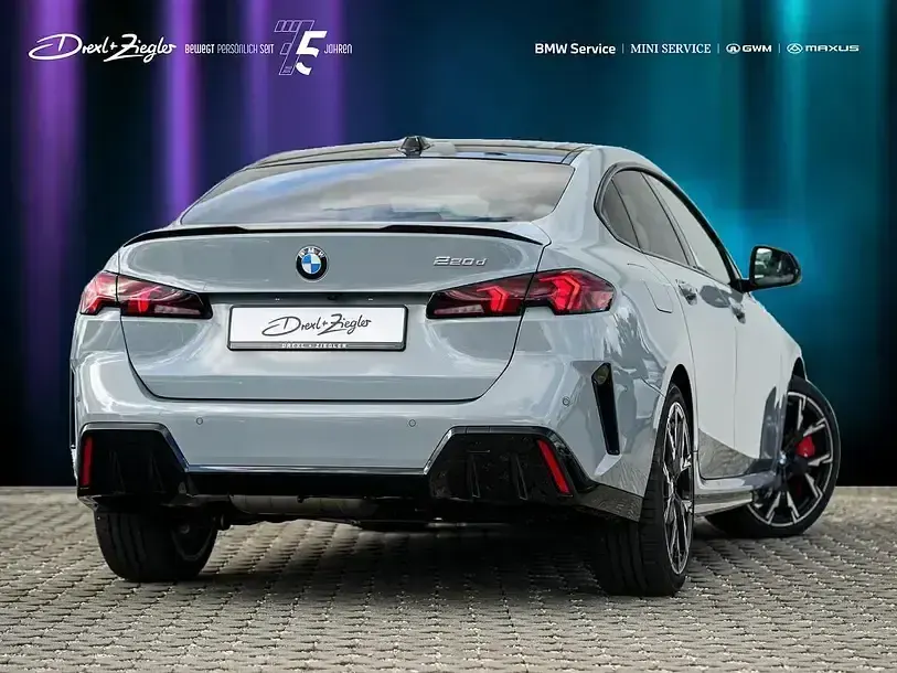 Gebraucht BMW 220 Shadowline 163 PS (119 kW) 2025 Brooklyn grau metallic Coupé