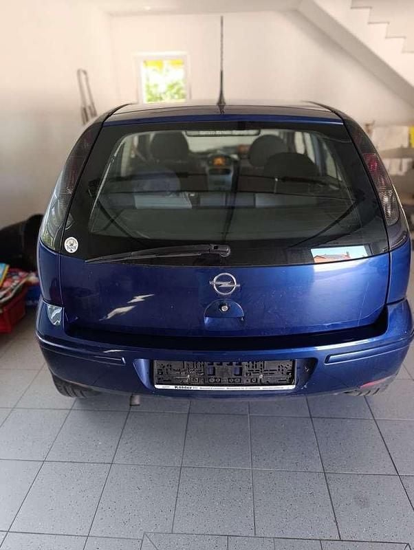 Blau Gebraucht 2005 Opel Corsa Edition Kleinwagen | 700 € (Guter Preis) - Bild 1/2