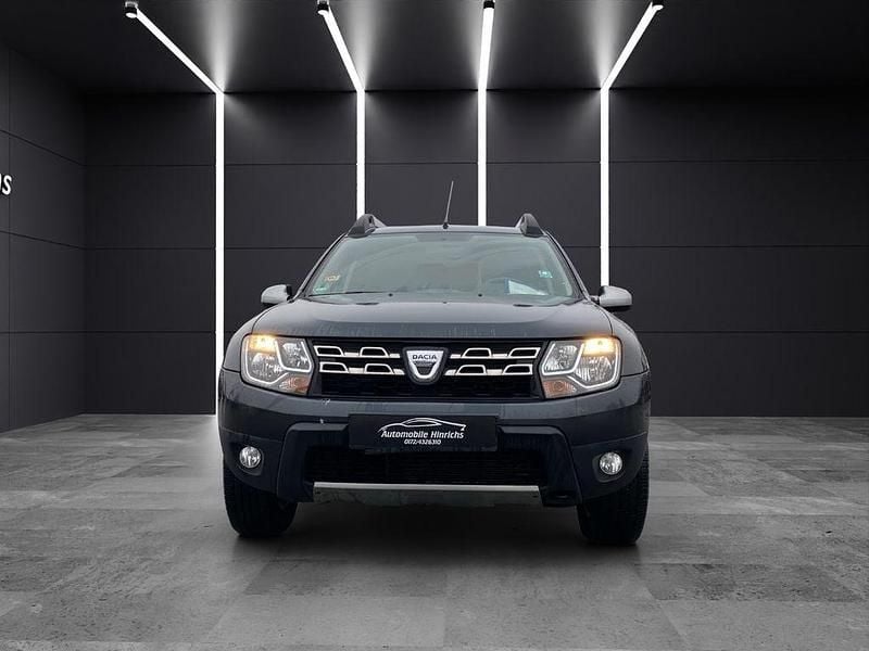 Gebraucht Dacia Duster Lauréate 114 PS (83 kW) 2017 Grau SUV