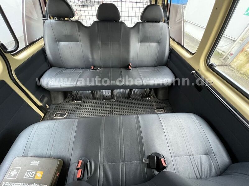 Second-hand Ford Transit 80 CP (58 kW) 1993 Bej